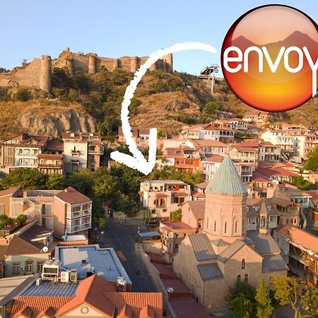 Envoy Hostel And Tours Tbilisi Exterior photo