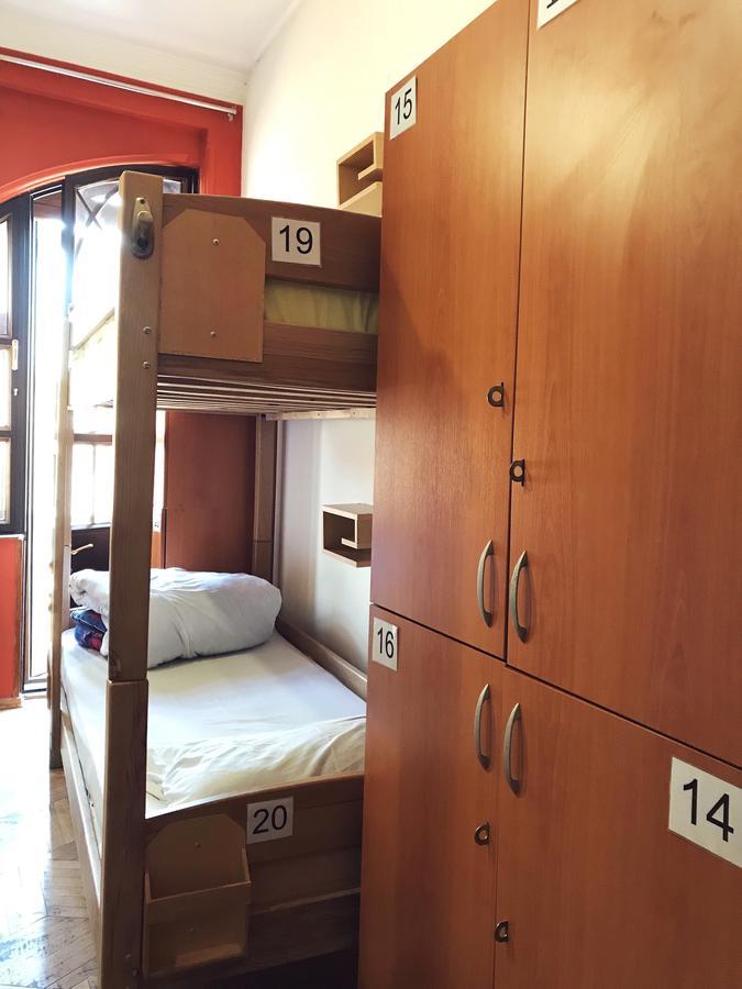 Envoy Hostel And Tours Tbilisi Exterior photo